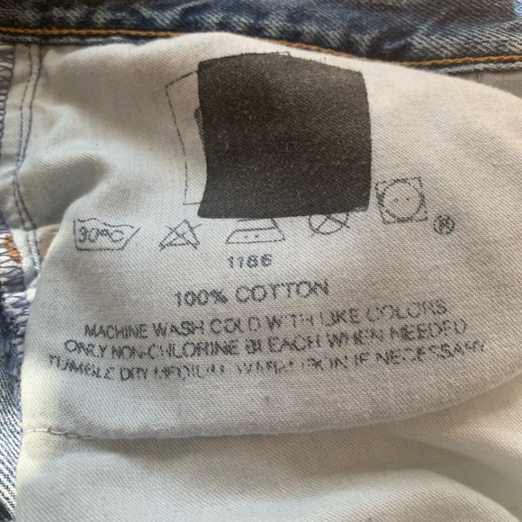 Button down jeans. - Picture 7 of 7